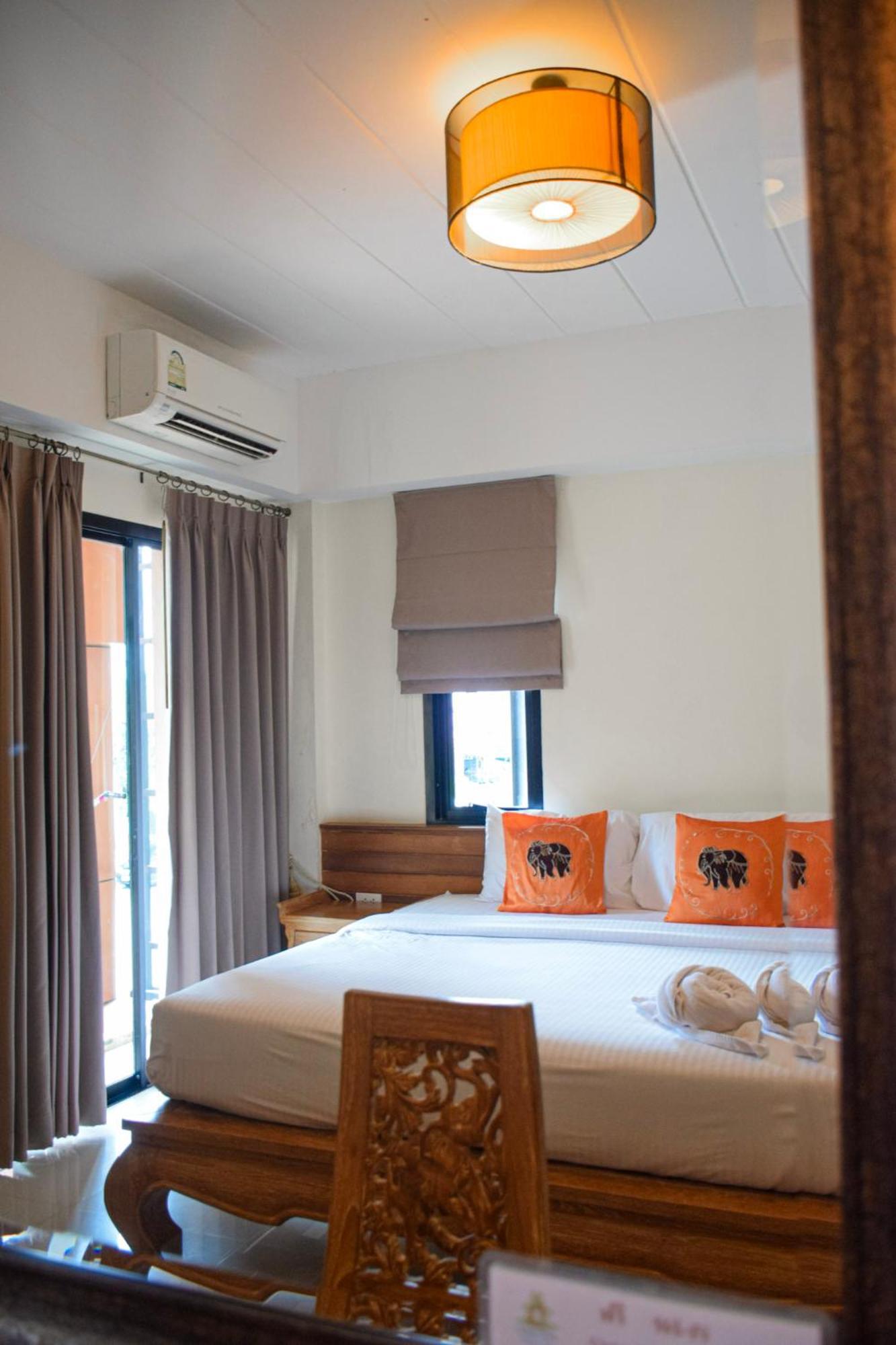 Hotel Chivapuri Trat Zimmer foto