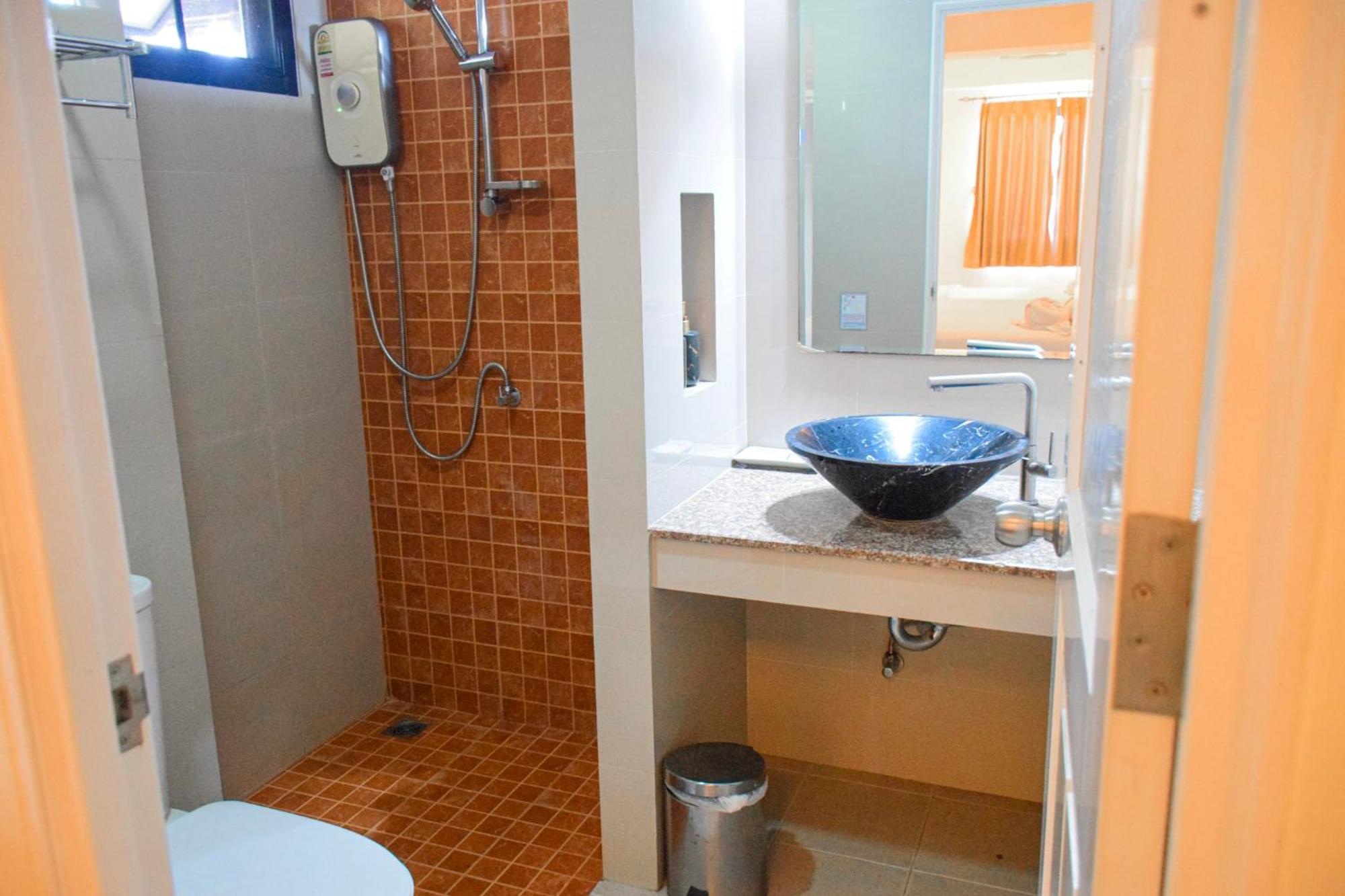 Hotel Chivapuri Trat Zimmer foto